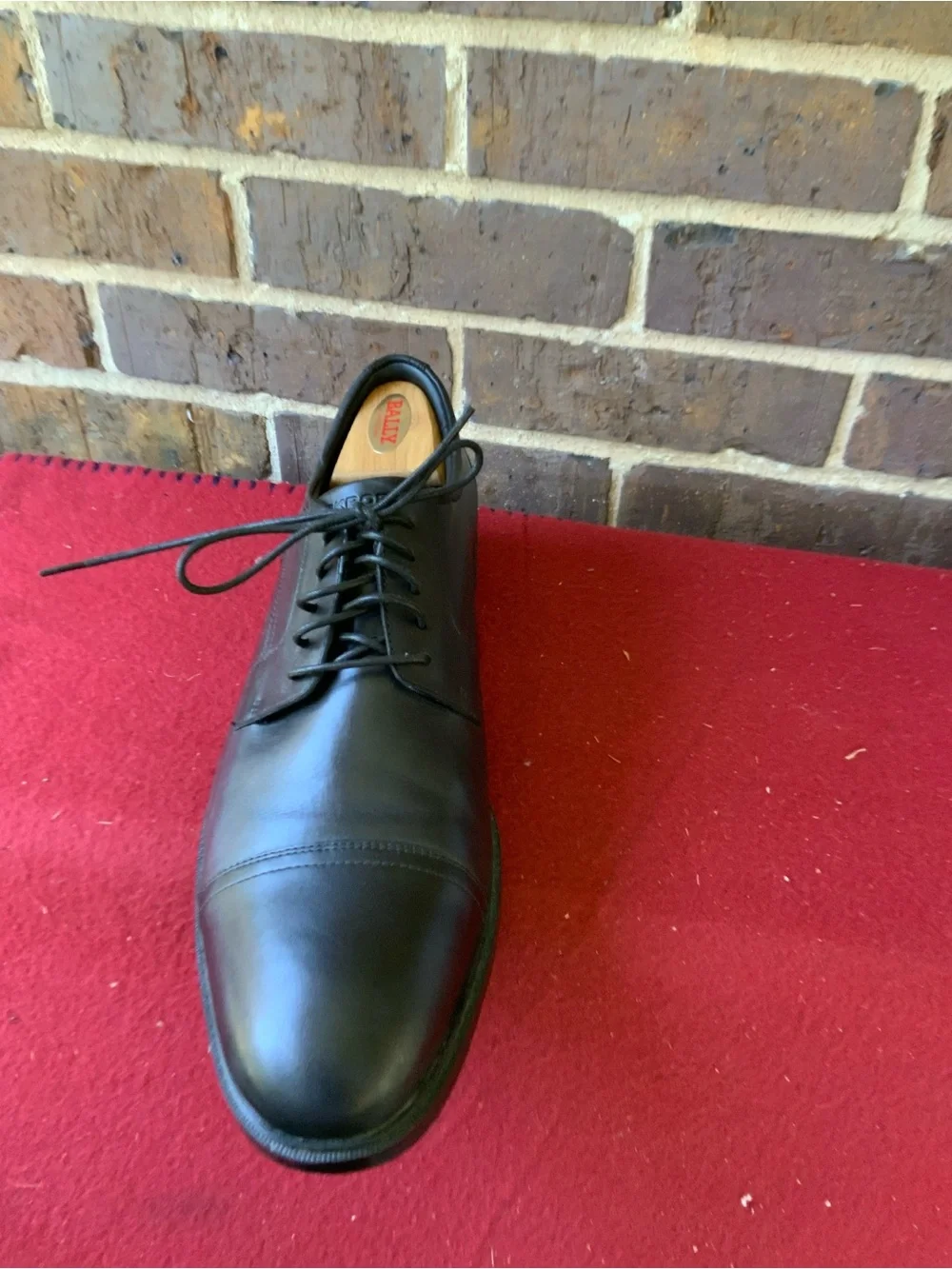 Men's Black Leather Lace-Up Derby Dress Shoes